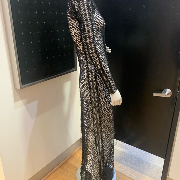 Black mesh dress - Picture 3 of 10